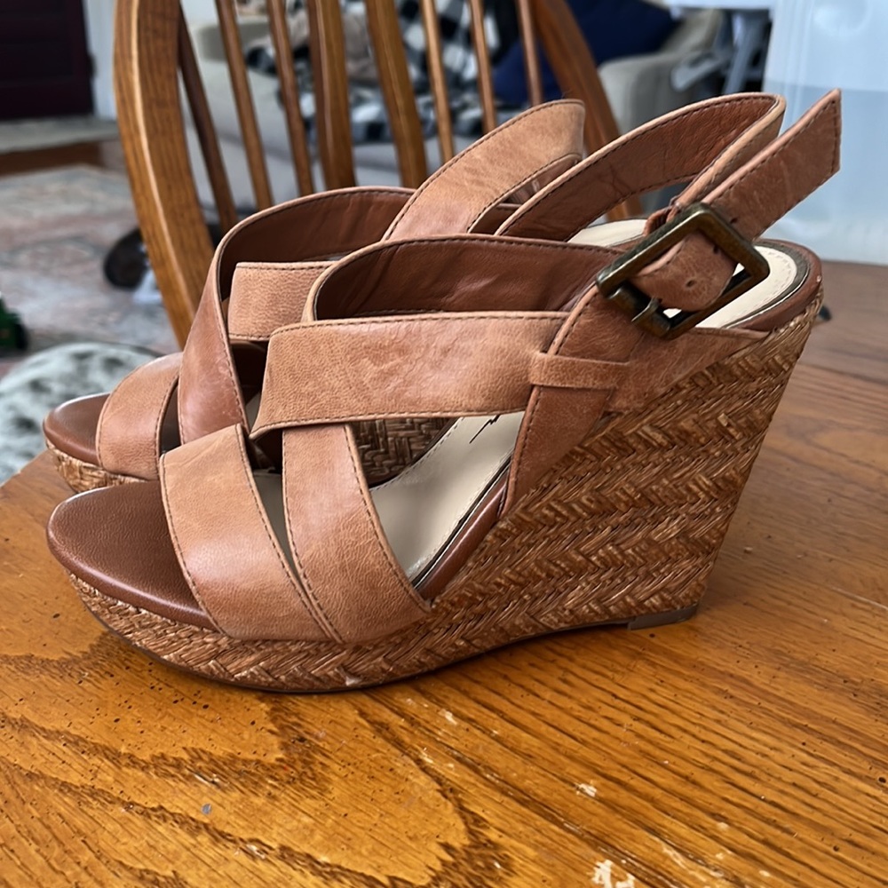 Jessica Simpson wedges